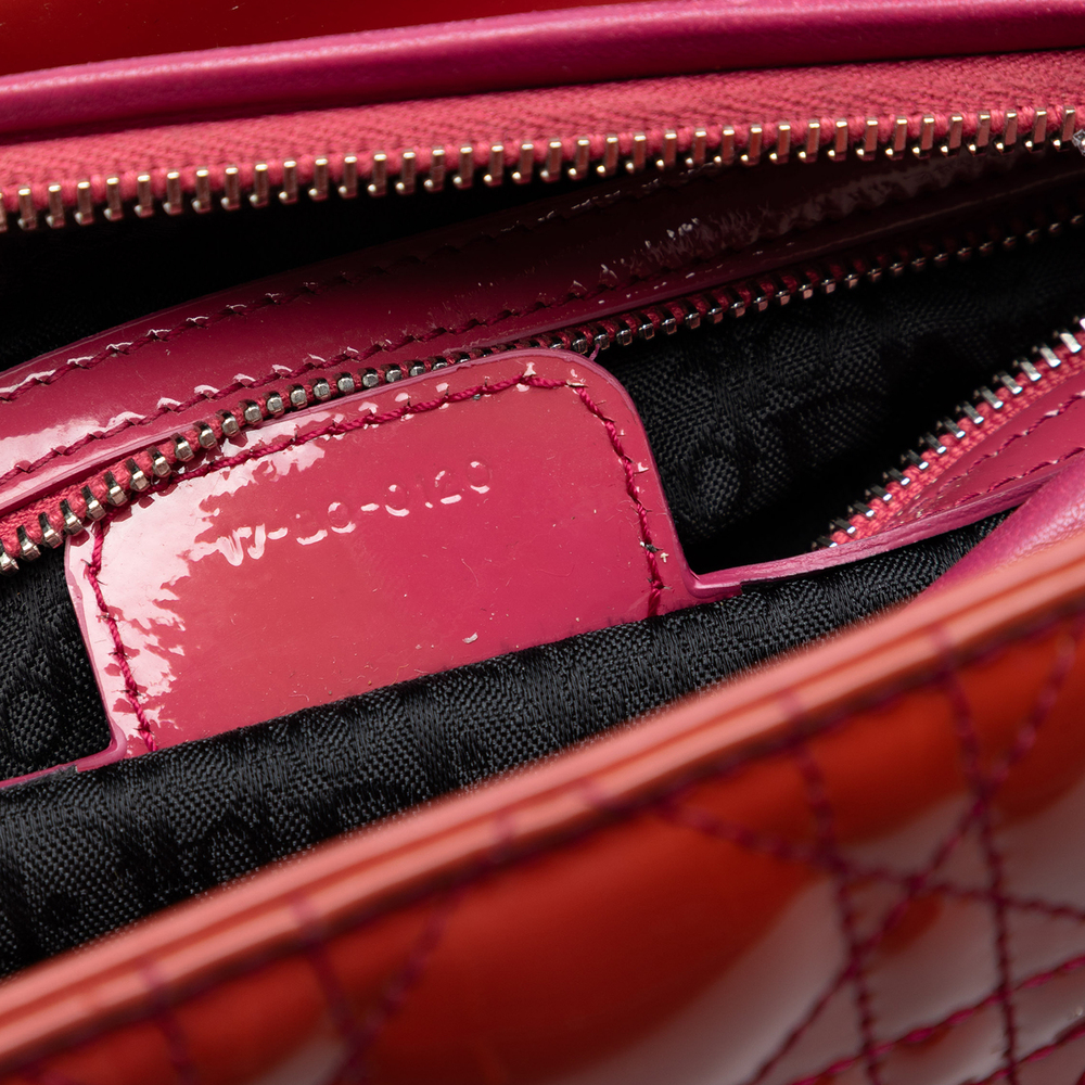 Pre-Loved Dior Medium Patent Cannage Lady Dior - Picture 6 of 7